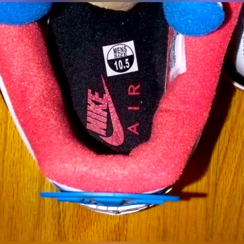 Air Jordan 4 Retro SE What The 4s 2019 Size 10.5 - Picture 6 of 9